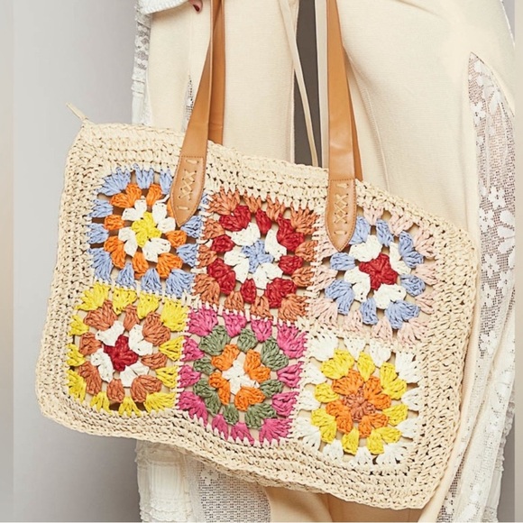 POL Handbags - POL GRANNY SQUARE THE BEACH READY CROCHET BEACH TOTE IN SAND IN OLIVE MULTI